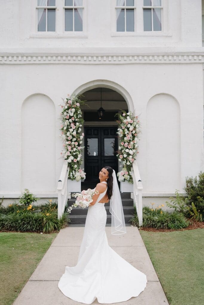 Bridal portrait at the historic drish house