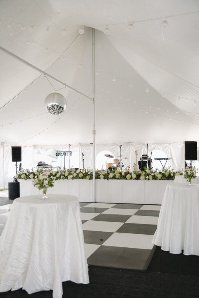 Wedding reception at the historic drish house