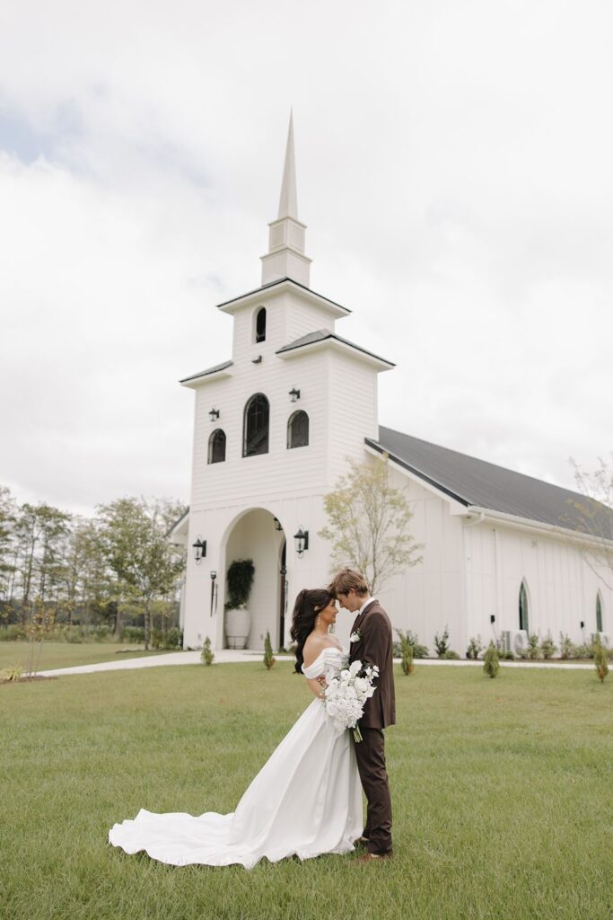 Chapel in the field wedding venue180