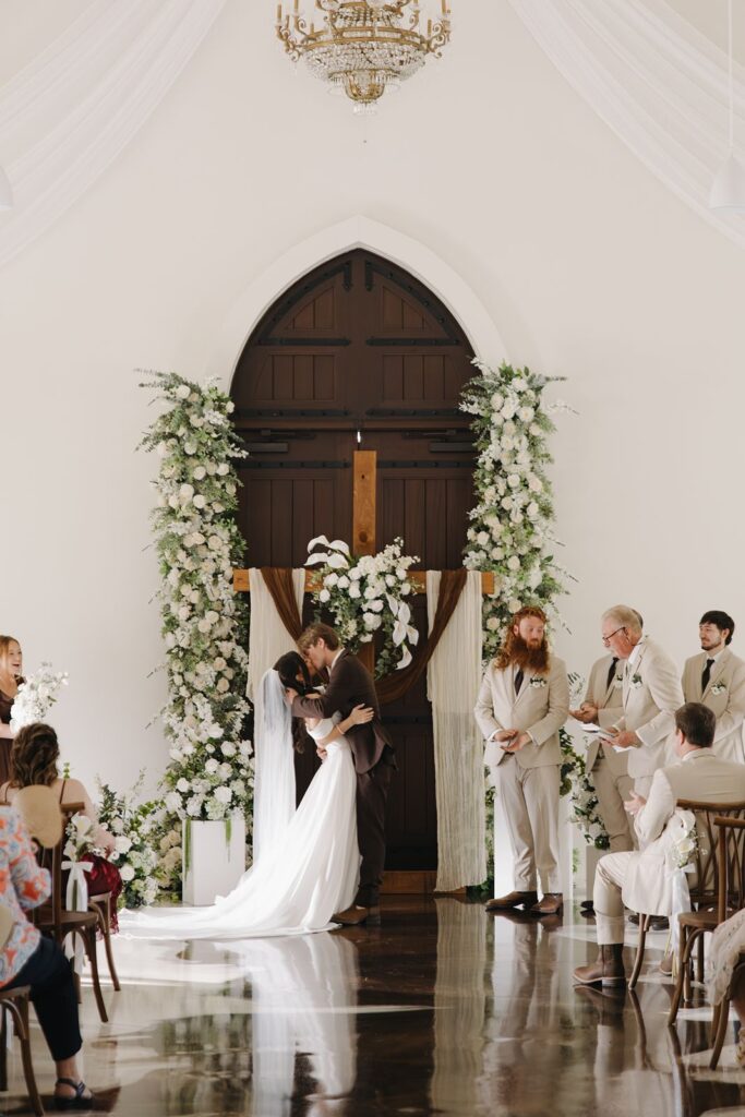 Chapel in the field wedding venue420